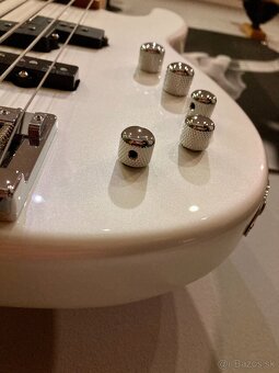 Charvel San Dimas Pro-mod 5 + Darkglass tone capsule - 7