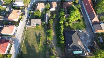 Na predaj: stavebný pozemok 1 358 m² – Okoč (okres Dunajská - 7