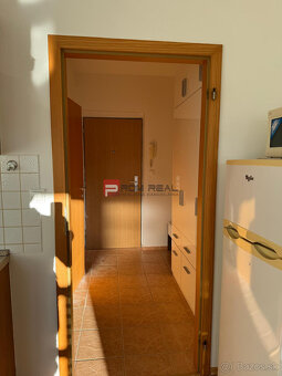 Exkluzivne Prenájom 1 izbový byt v KOPRIVNICI Dúbravka 3.p. - 7