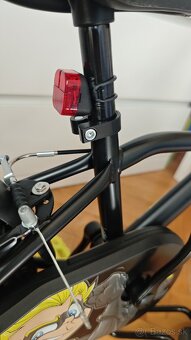 16" bicykel B-TWIN dark hero 500 - 7