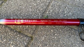 Predám udice a staršie drobnosti na rybolov - 7