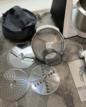 Bosch MUM 52131 Kuchynský robot 700w - 7