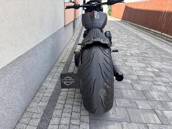 Harley FXBR Breakout - 7