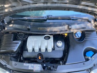 Predám VW Sharan 1.9 TDI 96 KW - 7