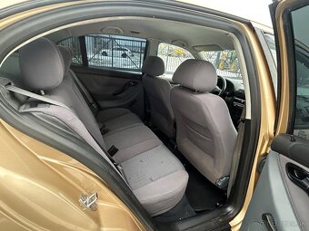 Seat Toledo 1.6i 77kw - 7