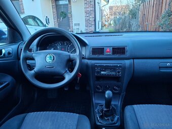 Predám Škoda Octavia 1,6 benzín sedan rok 2003 - 7