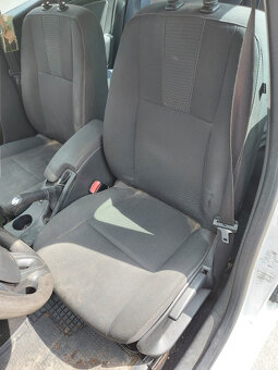 Renault Fluence 1,6i 82kw - 7