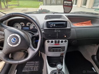 Fiat Punto 1,4 - 7