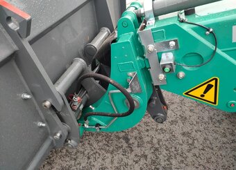 TELESKOPICKÝ NAKLADAČ KRAMER KL35.8T - 7