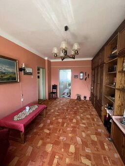 Na predaj 3izbový; čiastočne zrekonštruovaný byt v obci Mužl - 7