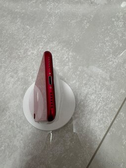 Apple iPhone SE 2020 128GB - 7