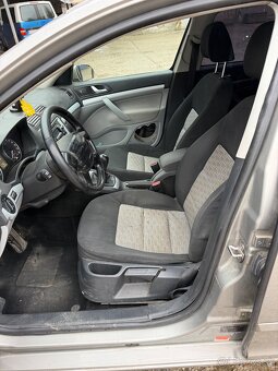 Škoda Octavia Combi 2.0 TDI FL - 7