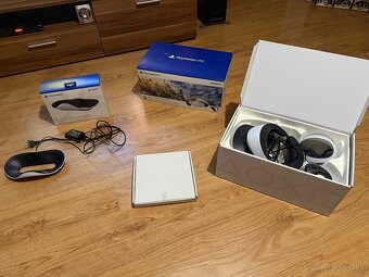 Playstation VR2 + Playstation VR2 Sense - 7