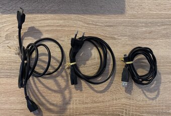 PS4 PRO 1TB + príslušenstvo - 7