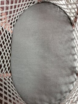 RUČNE ROBENÁ MAKRAME DETSKÁ POSTIEĽKA - 7