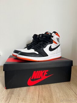 Nike Jordan 1 Elektro Orange - 7