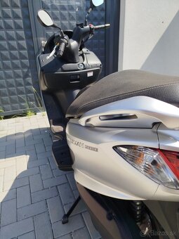 Suzuki Burgman 200 2021 ABS - 7