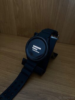 Set - Samsung Galaxy S20 Ultra 5G + Watch 5 Pro (45 mm) - 7