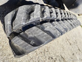 Báger Volvo, 5000kg, 3x lyžica. - 7