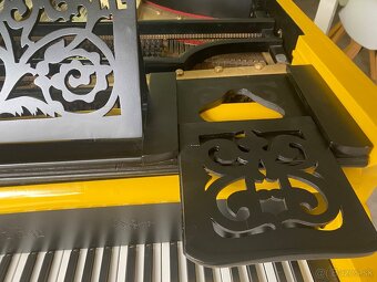 Predám klavir krídlo - 7