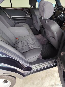 Mercedes-Benz E trieda Sedan 320 - 7