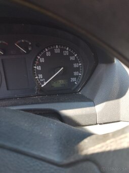 Predám škodu Fabia 1.4 benzín - 7