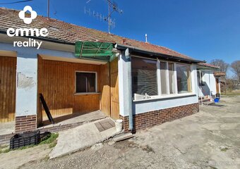 3 izbový rodinný dom s veľkým pozemkom v obci Veľké Blahovo - 7