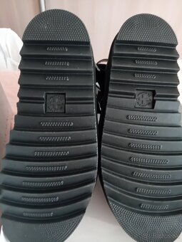 Sandale Dr. MARTENS, v. 42 - 7