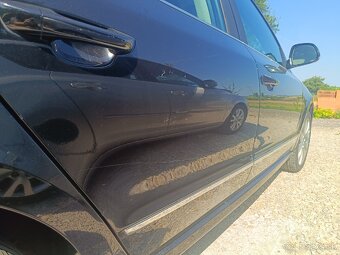 Škoda Superb combi 2.0 DSG - 7