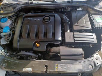Škoda Octavia 2 1,9 TDI 77kw plne fukcne - 7