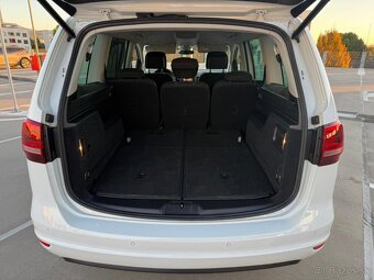 🚗 Volkswagen Sharan 7N 2.0 TSI DSG - 7