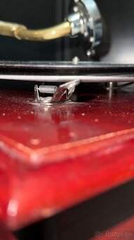 Predám starožitný gramofón HIS MASTER’S VOICE (HMV) - 7