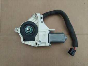 motorček okna Superb 2 - 7