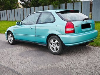 Honda Civic 1.6 Vti - 7