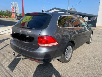 VOLKSWAGEN GOLF - 7