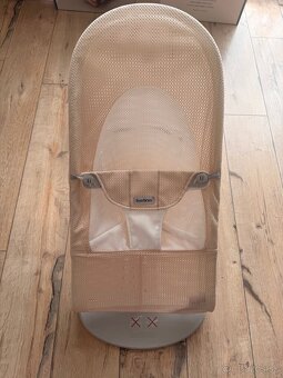 Babybjorn lehátko plus hrázdička na hranie - 7