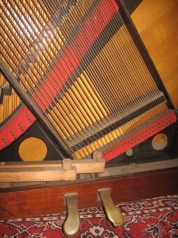 Starožitný klavír - 7