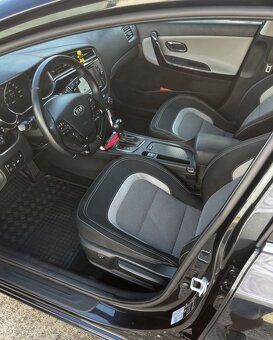 Kia Ceed Diesel 1.6crdi 100kw AT/7 - 7