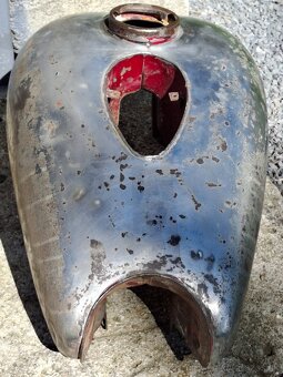 Jawa pérák NÁDRŽ - 7