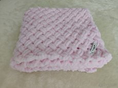 Pletená detská deka svetlo-ružová - 7