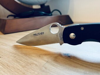 Spyderco Military - 7