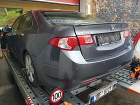 Honda Accord na nahradni dily 8g - 7