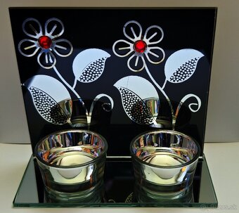 Nový sklenený svietnik. - 7