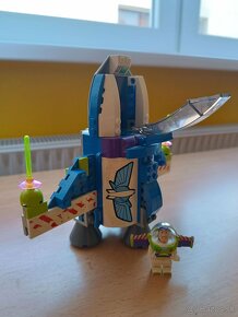 LEGO Toy Story - Buzz's Star Command Spaceship (používané) - 7