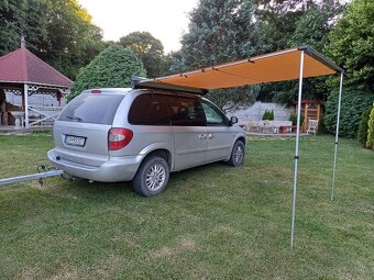 CHRYSLER VOYAGER + PRÍVESNÝ VOZÍK + MARKÍZA - 7