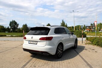 Volkswagen Touareg 3.0 V6 TDI 210kW R-Line 4Motion Odpočet. - 7