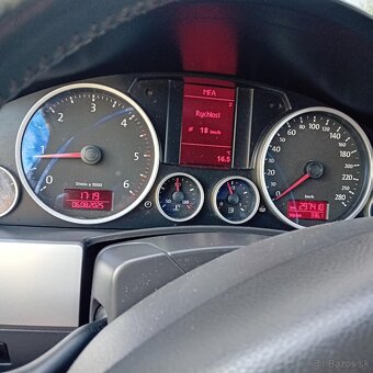VW Touareg 2.5 TDI - 7