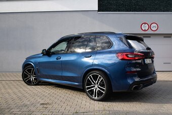 BMW X5 M50d Mpaket - 7