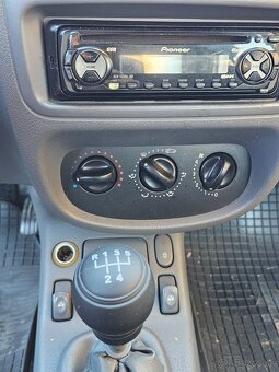 Renault Thalia 1.4 55kW benzín - 7