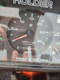 Kommunálny stroj HOLDER C 230 - 7